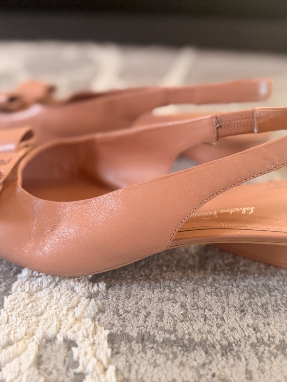 Salvatore Ferragamo Blush Bow Slingback Flats - Picture 4 of 10